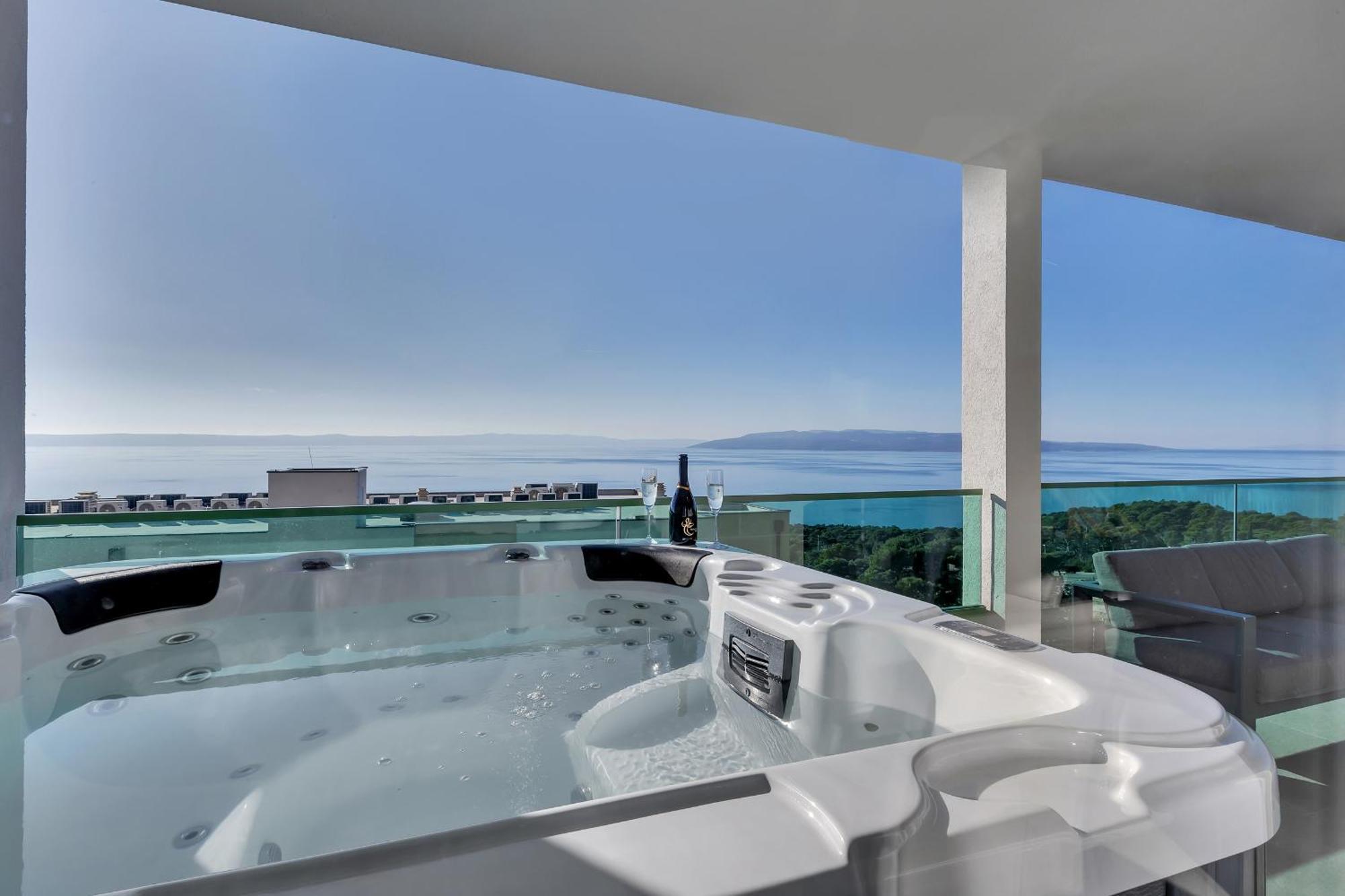 Exclusive Penthouse Big Blue With Private Jacuzzi Διαμέρισμα Μακάρσκα Εξωτερικό φωτογραφία