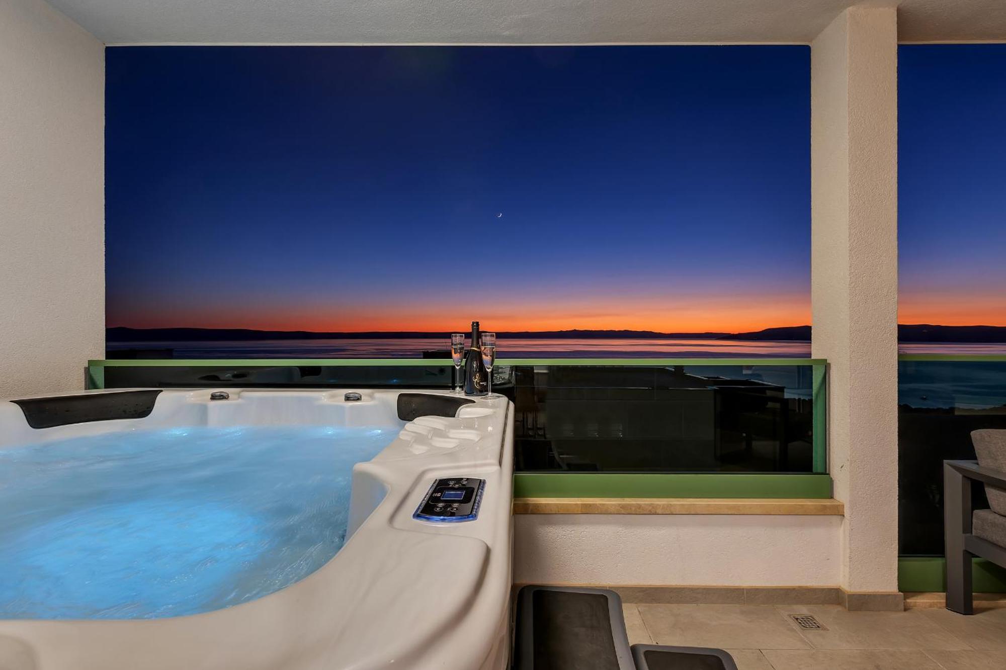 Exclusive Penthouse Big Blue With Private Jacuzzi Διαμέρισμα Μακάρσκα Εξωτερικό φωτογραφία