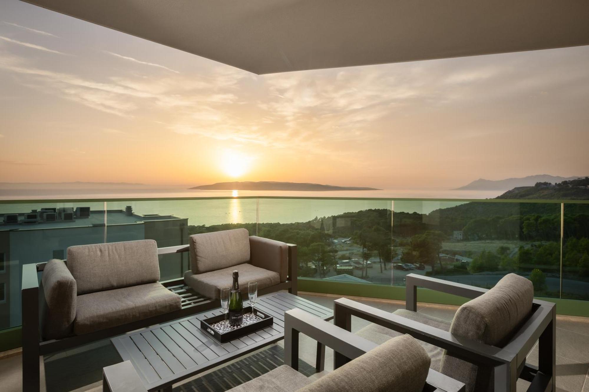 Exclusive Penthouse Big Blue With Private Jacuzzi Διαμέρισμα Μακάρσκα Εξωτερικό φωτογραφία